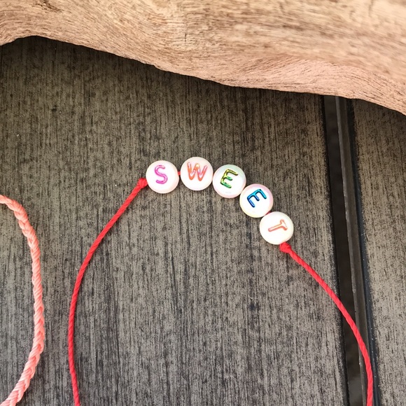 🌼🌿Handmade Sweet Adjustable Bracelet Set🌿🌼 - Picture 5 of 6